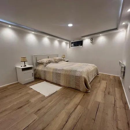 Moderne A Trouville-sur-Mer