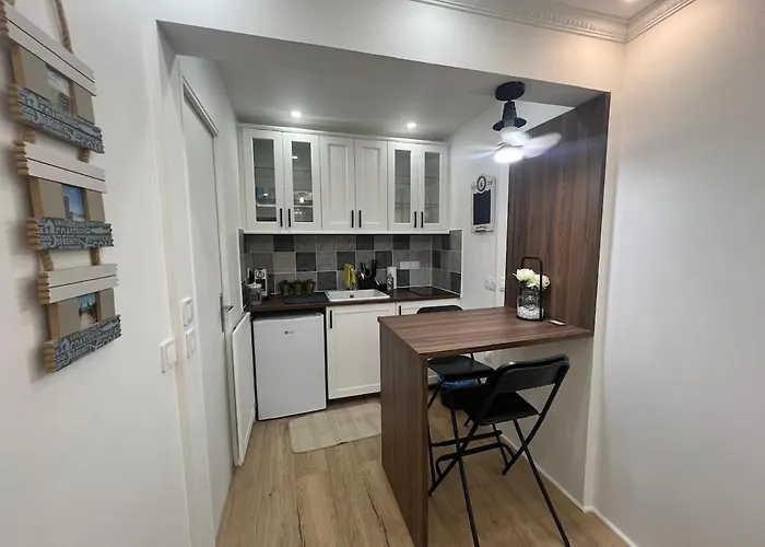 Moderne A * Trouville-sur-Mer